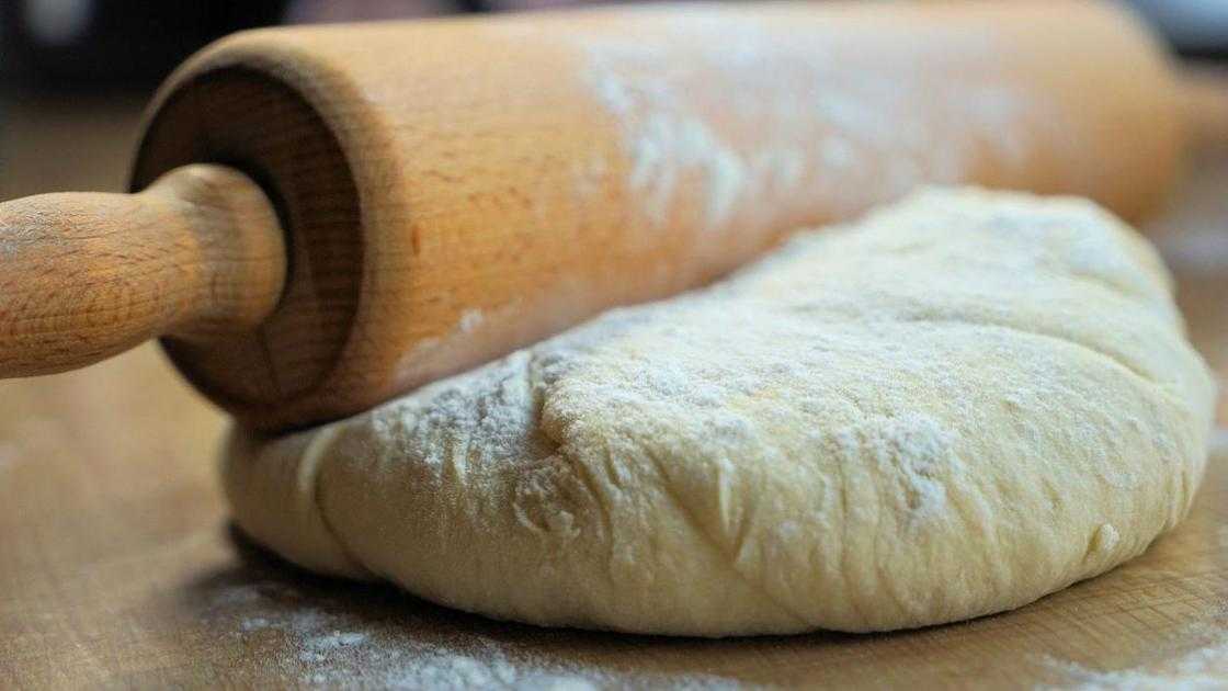 К чему снится тесто. сонник месить тесто женщине, руками