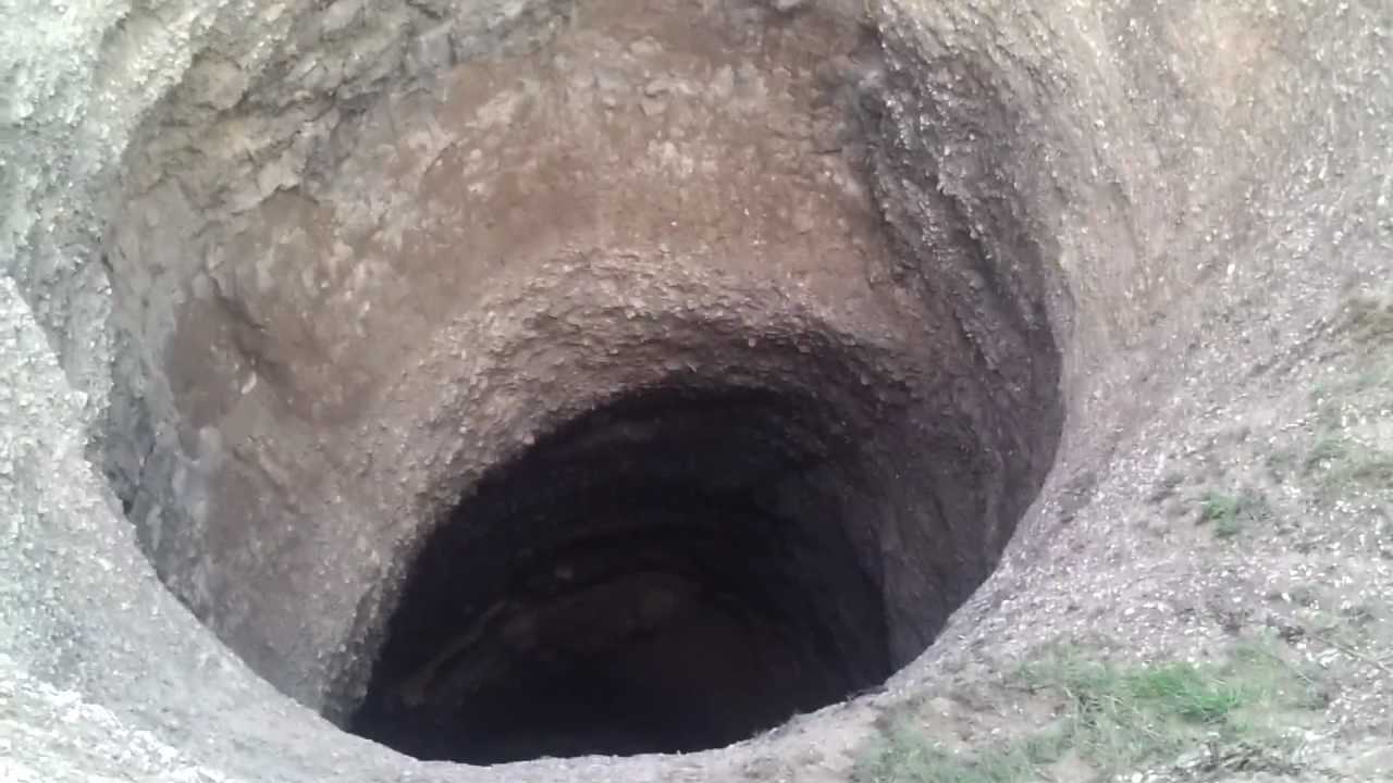 К чему снится упасть в яму?