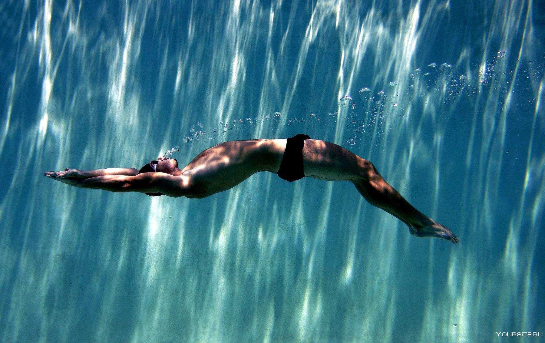 Как трактовать сон, в котором плаваешь под водой — 42 значения